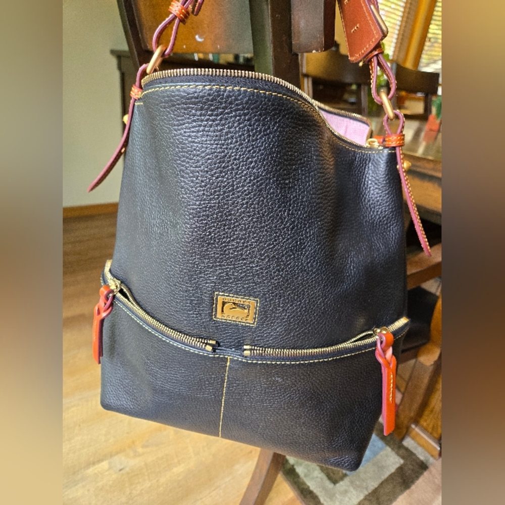 Dooney and Bourke Dillen Sac